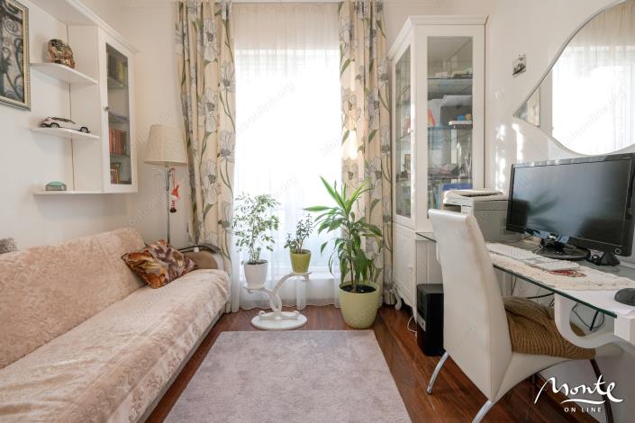 Image No.14-2 Bed Flat for sale