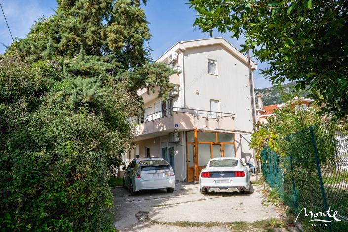 Image No.2-13 Bed Hotel for sale