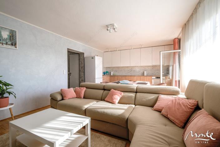 Image No.6-2 Bed Flat for sale