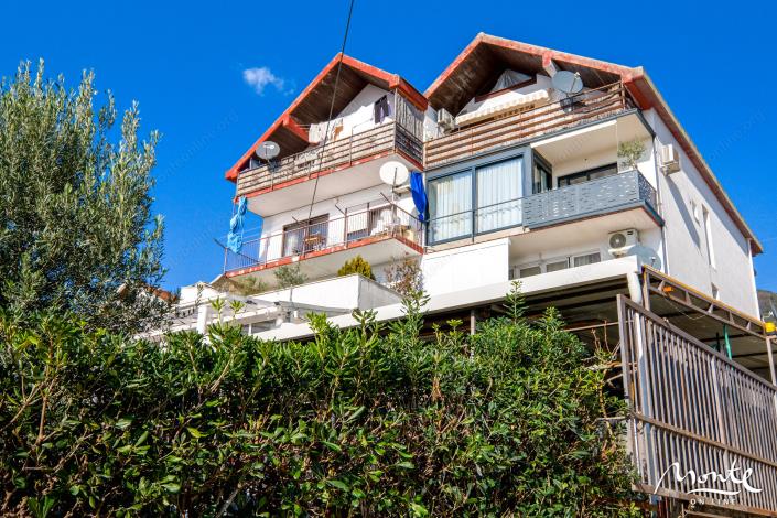 Image No.26-2 Bed Flat for sale