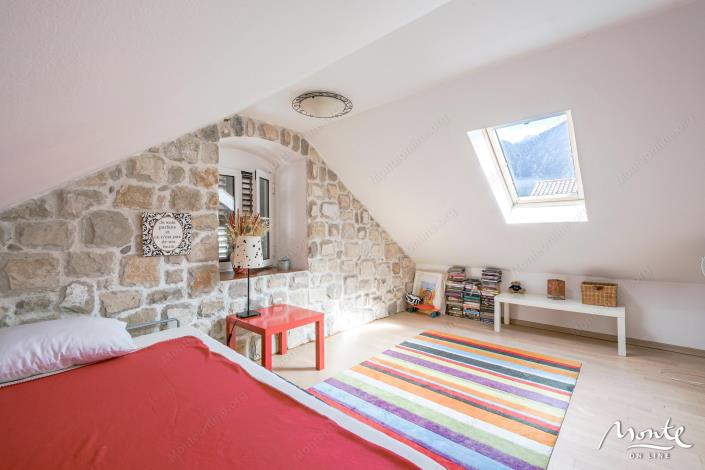 Image No.29-3 Bed Townhouse for sale