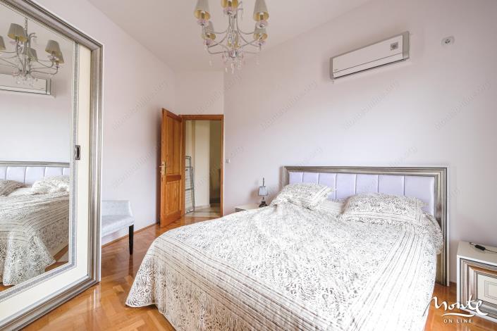 Image No.14-1 Bed Flat for sale