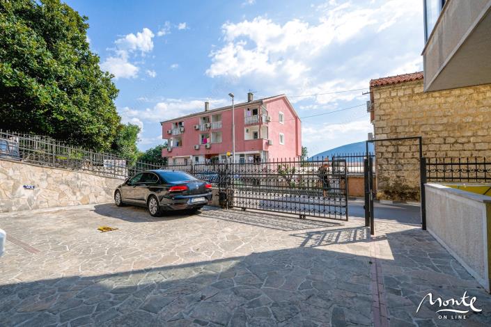 Image No.16-1 Bed Flat for sale