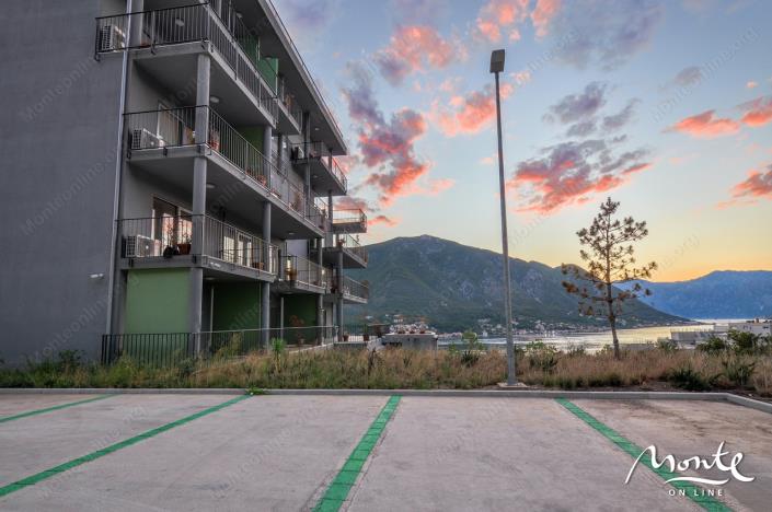 Image No.12-2 Bed Flat for sale