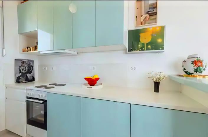 Image No.8-2 Bed Villa for sale