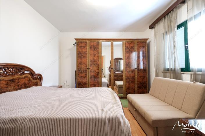 Image No.9-1 Bed Flat for sale