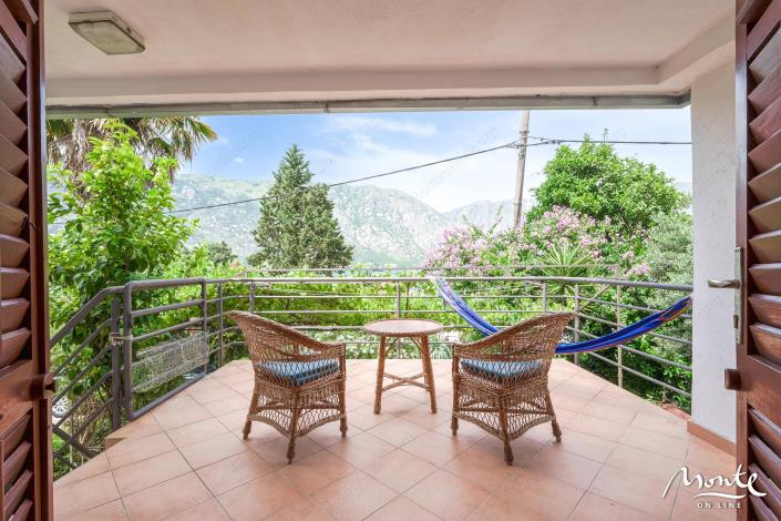 Image No.29-4 Bed Cottage for sale