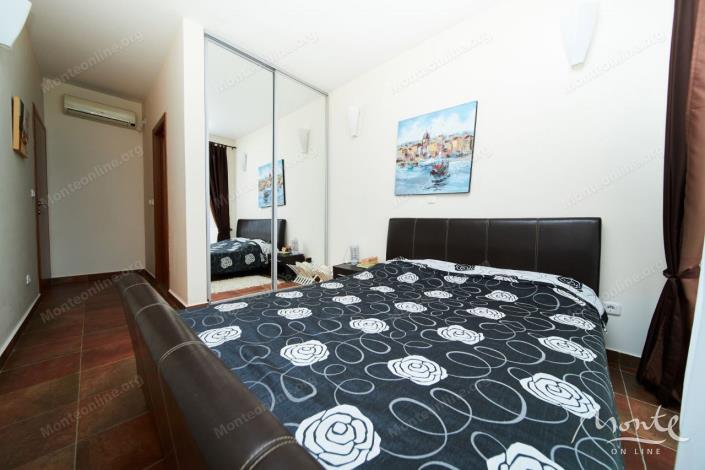 Image No.14-4 Bed Villa for sale