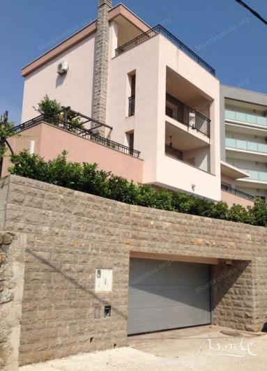 Image No.19-4 Bed Villa for sale