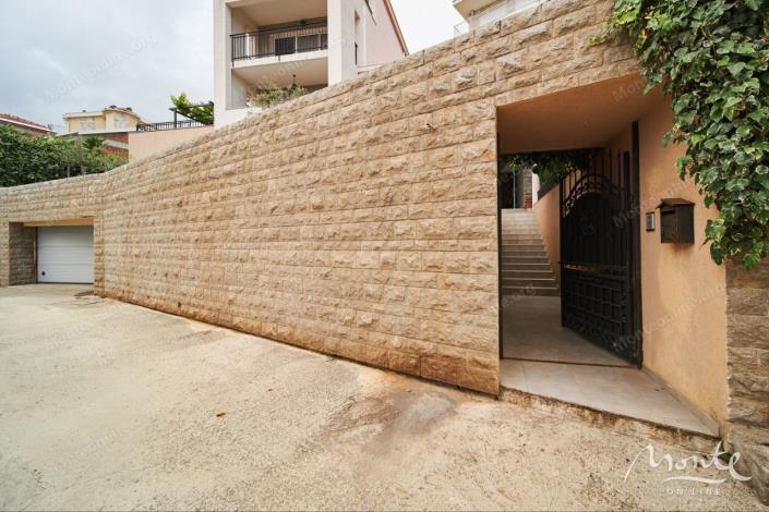 Image No.32-4 Bed Villa for sale