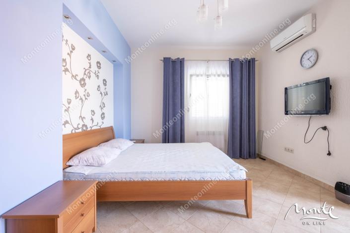 Image No.7-3 Bed House for sale