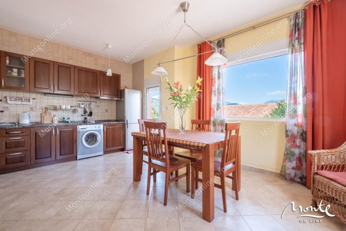 Image No.13-3 Bed House for sale