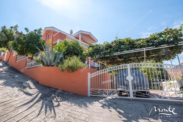 Image No.25-3 Bed House for sale