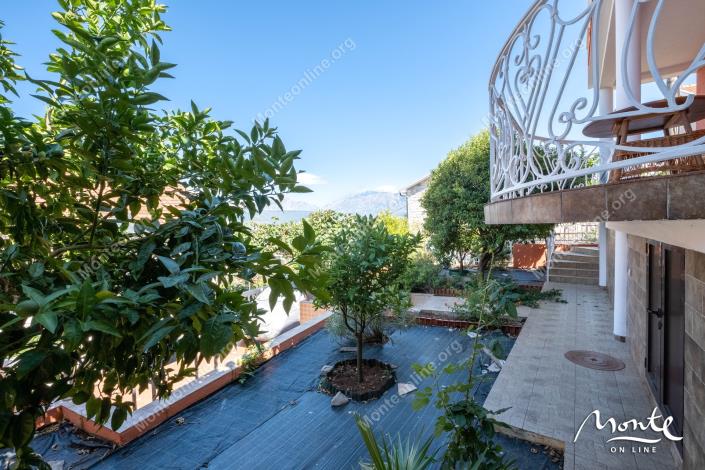 Image No.29-3 Bed House for sale