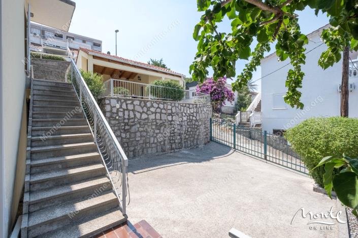 Image No.4-3 Bed House for sale