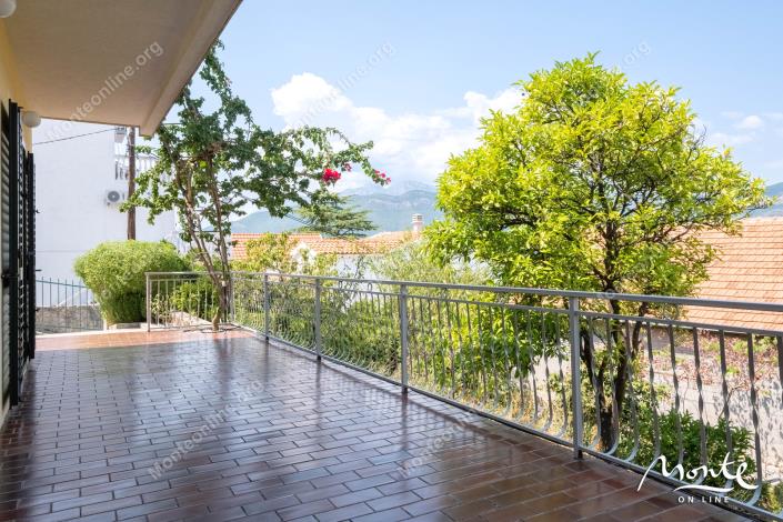 Image No.16-3 Bed House for sale