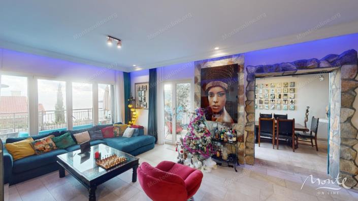 Image No.6-2 Bed Townhouse for sale