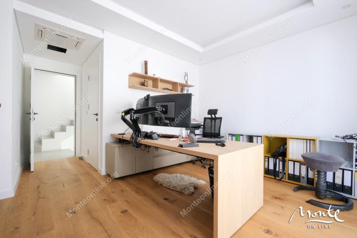 Image No.31-3 Bed Townhouse for sale