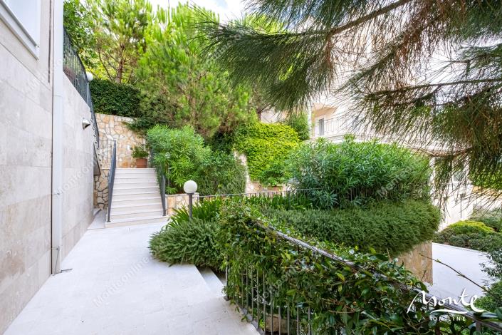 Image No.36-3 Bed Apartment for sale