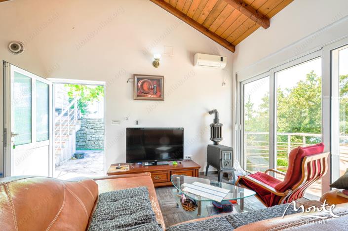 Image No.13-3 Bed House for sale