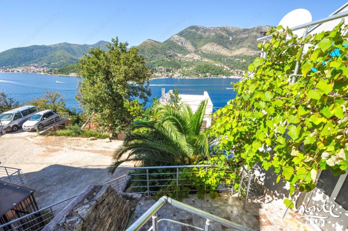 Image No.32-3 Bed House for sale