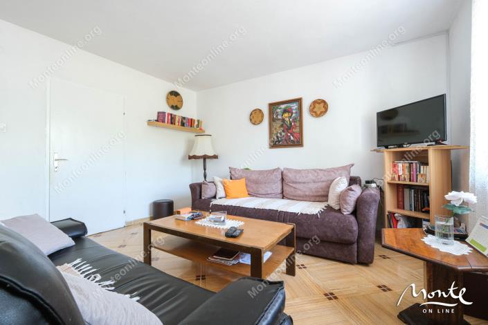 Image No.13-2 Bed House for sale