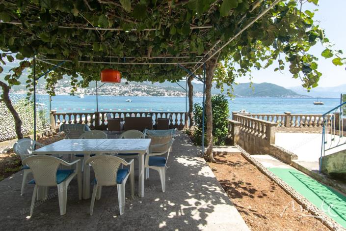 Image No.8-4 Bed House for sale