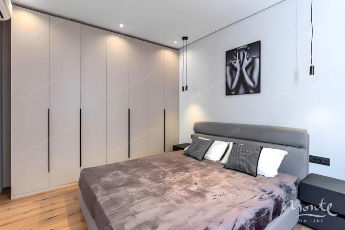 Image No.8-1 Bed Flat for sale