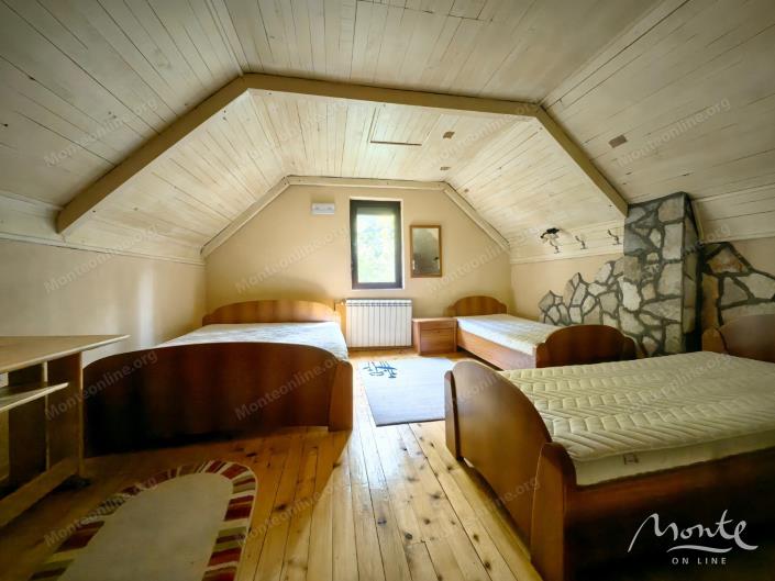 Image No.23-5 Bed House for sale