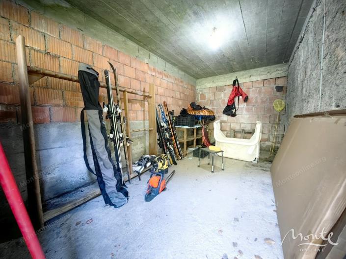 Image No.30-5 Bed House for sale