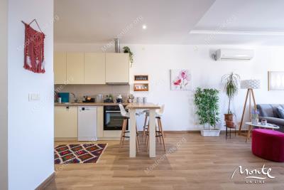 uyutnaya-kvartira-s-1-spalnej-v-czentre-tivata_10