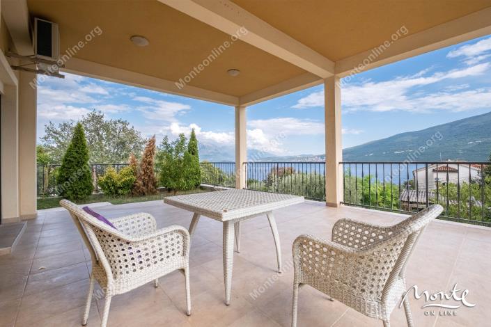 Image No.2-3 Bed House for sale