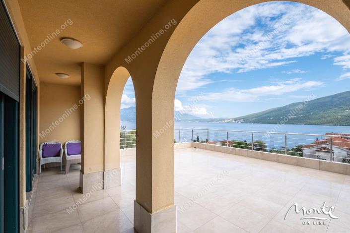 Image No.30-3 Bed House for sale