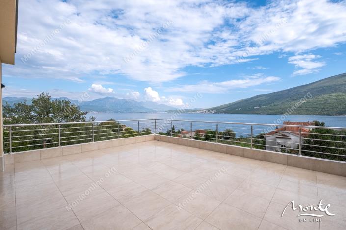 Image No.31-3 Bed House for sale