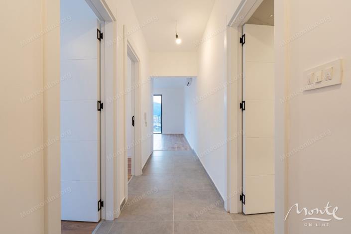 Image No.25-1 Bed Apartment for sale