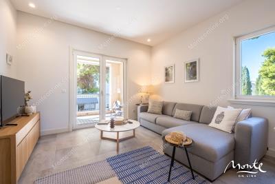 elegantnaya-kvartira-s-1-spalnej-v-samom-serdcze-lustica-bay-centrale_02