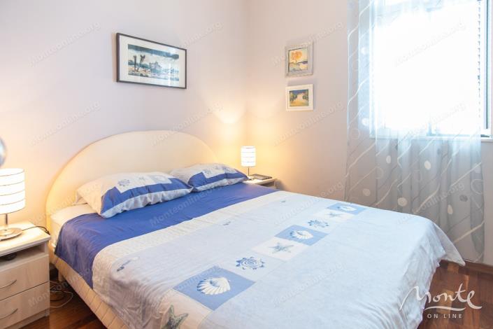 Image No.7-2 Bed Flat for sale