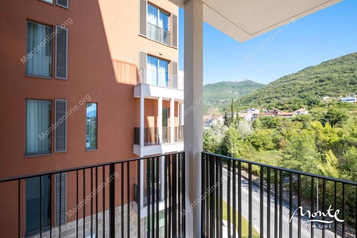 Image No.12-3 Bed Apartment for sale