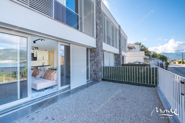 Image No.31-2 Bed Townhouse for sale