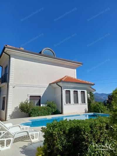 Image No.1-3 Bed Villa for sale