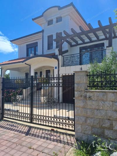 Image No.9-3 Bed Villa for sale