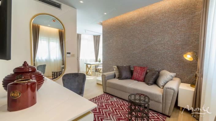 Image No.6-9 Bed Hotel for sale