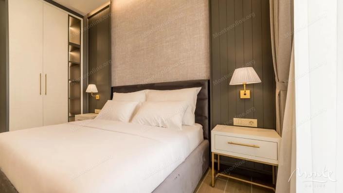 Image No.8-9 Bed Hotel for sale