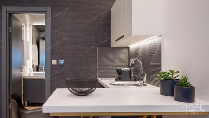 Image No.12-9 Bed Hotel for sale