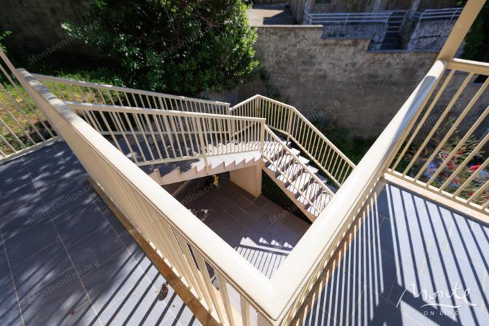 Image No.9-4 Bed House for sale