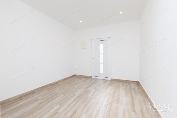 Image No.17-4 Bed House for sale