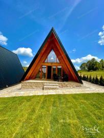 kompleks-sovremennyh-a-frame-domov-u-naczionalnogo-parka-durmitor-zhablyak_10