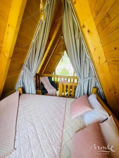 Image No.17-1 Bed House for sale