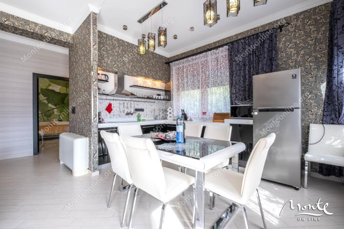 Image No.12-3 Bed Apartment for sale