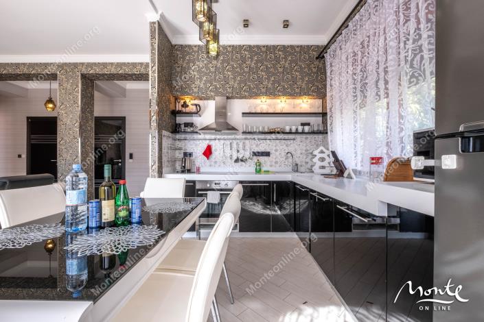 Image No.14-3 Bed Apartment for sale